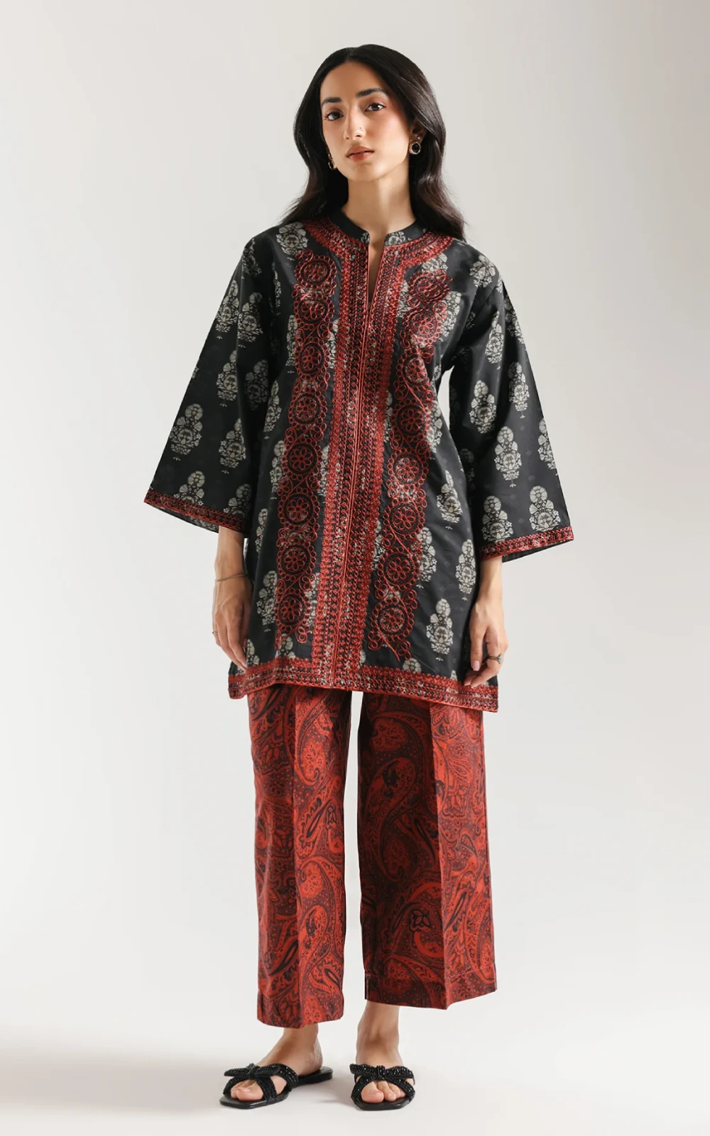Embroidered Suit 2 Piece