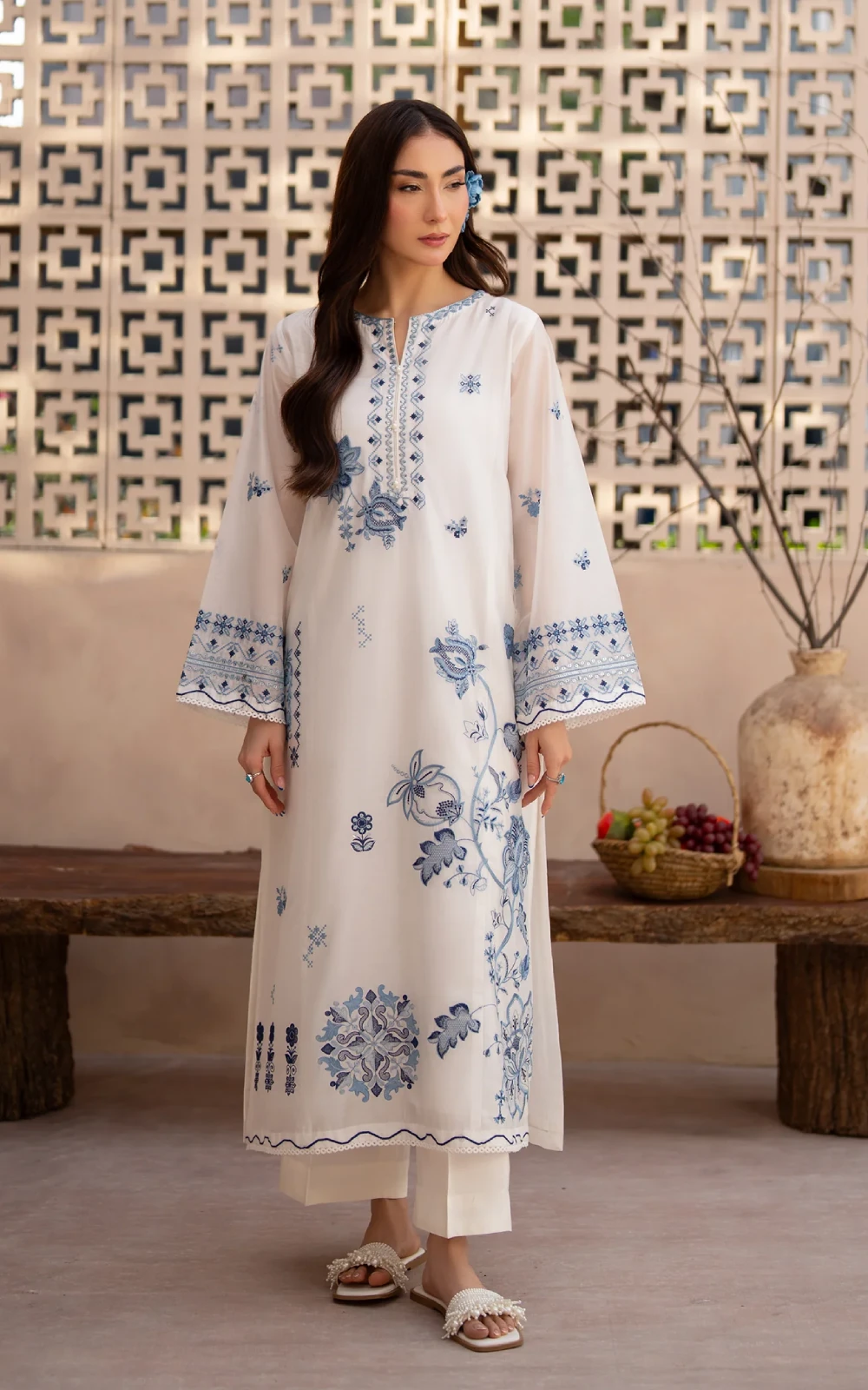 Seraphine White Festive Pret
