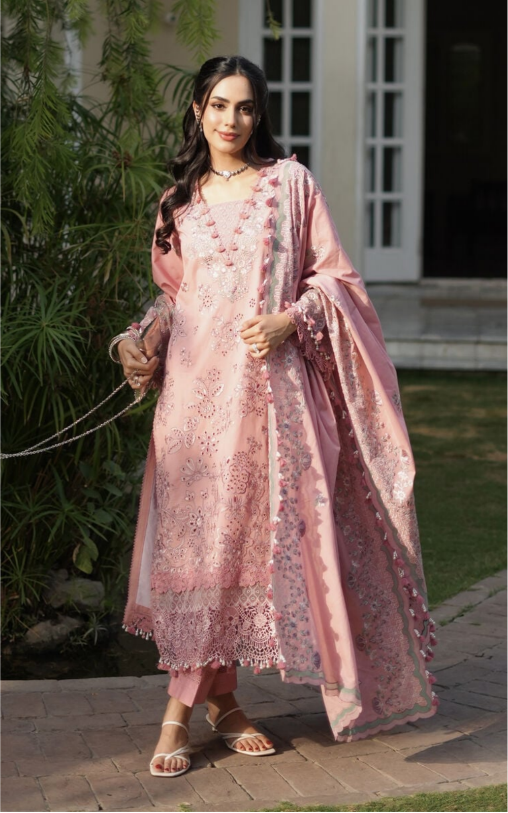 3 Piece - Embroidered Lawn Suit